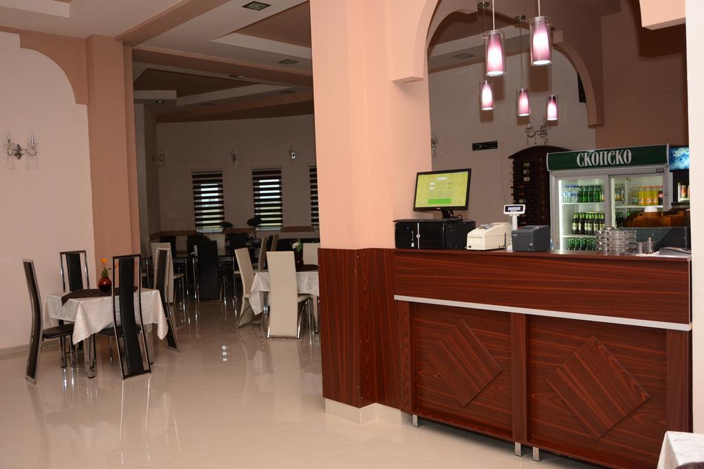 Villa Grand Битоля Екстериор снимка